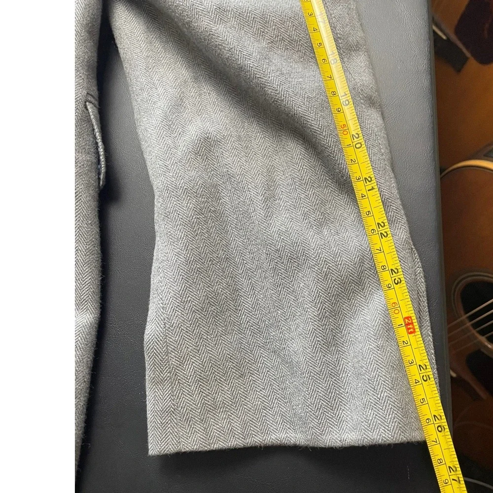 Banana Republic 44R Grey Cotton Herringbone Blazer Surg Cuffs